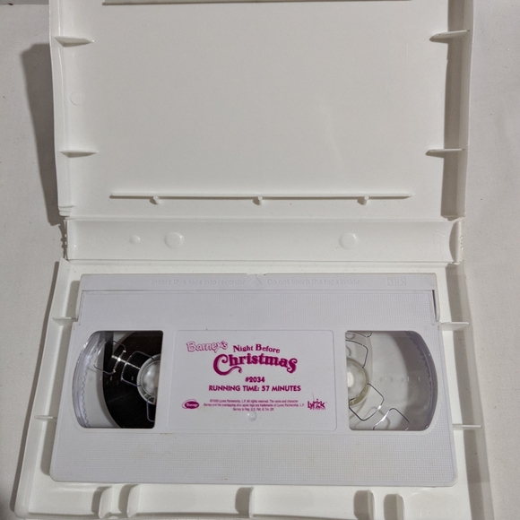 Barney VHS Lot Of 3 tested and works Best Manners, Barney Songs, Christmas - Picture 12 of 16